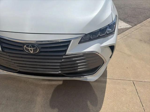 2019 Toyota Avalon XLE