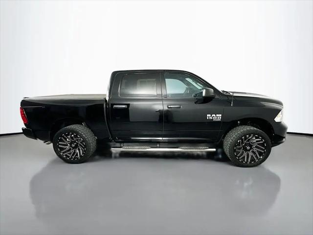2020 Ram 1500 Express Crew Cab 4x4 5'7" Box