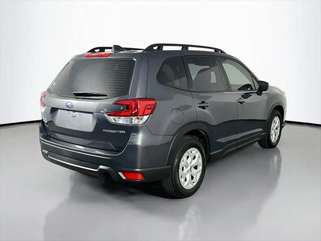 2023 Subaru Forester Base