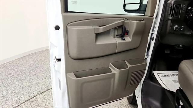 2025 GMC Savana Cargo RWD 3500 Extended Wheelbase Work Van