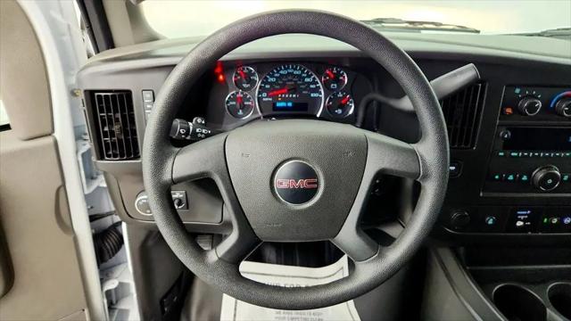2025 GMC Savana Cargo RWD 3500 Extended Wheelbase Work Van