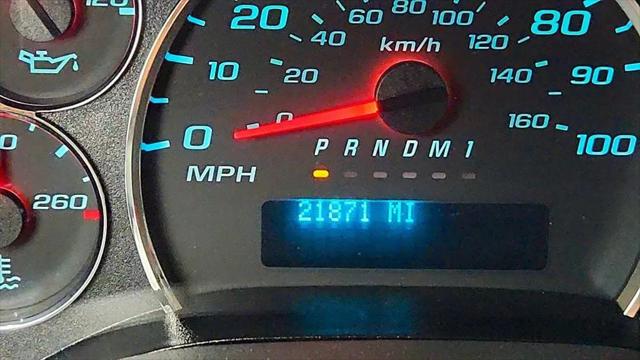2025 GMC Savana Cargo RWD 3500 Extended Wheelbase Work Van