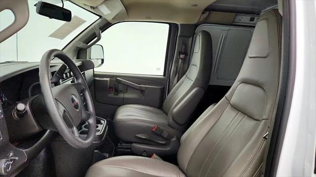 2025 GMC Savana Cargo RWD 3500 Extended Wheelbase Work Van