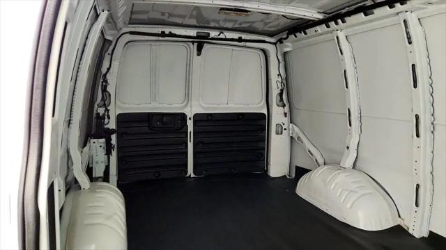 2025 GMC Savana Cargo RWD 3500 Extended Wheelbase Work Van
