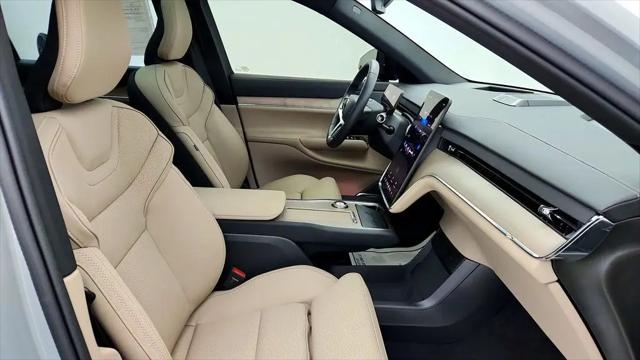 2025 Volvo X 90 Ultra, Twin Motor, Fully electric, 6 Seats