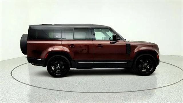 2024 Land Rover Defender 130 P400 X-Dynamic SE