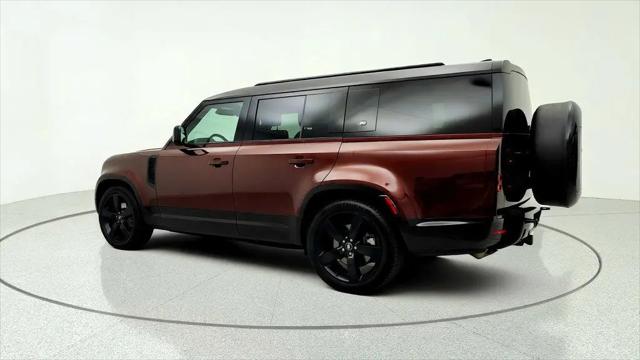 2024 Land Rover Defender 130 P400 X-Dynamic SE