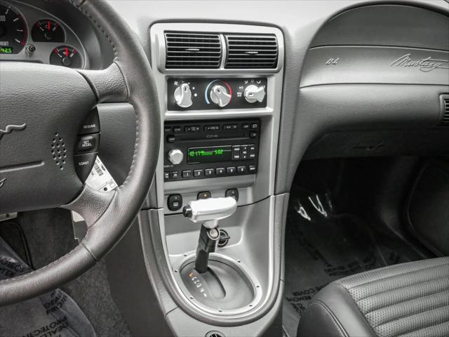 2003 Ford Mustang Mach 1