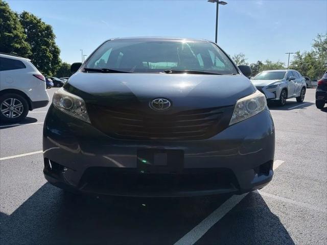 2017 Toyota Sienna L 7 Passenger