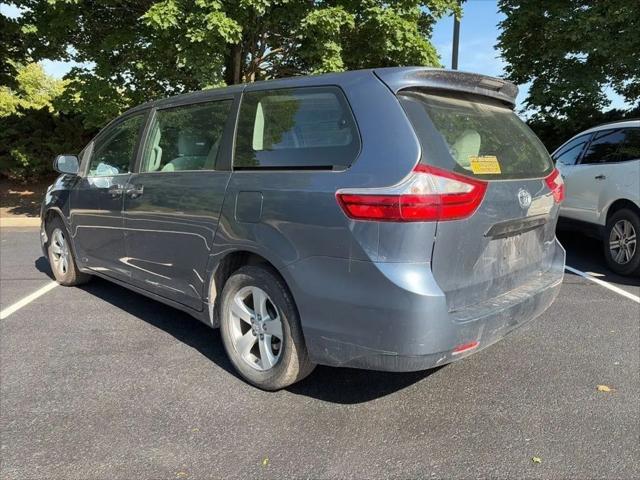 2017 Toyota Sienna L 7 Passenger