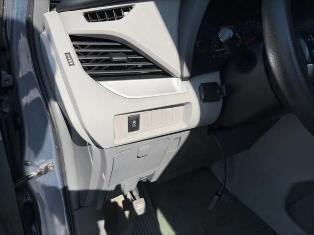 2017 Toyota Sienna L 7 Passenger