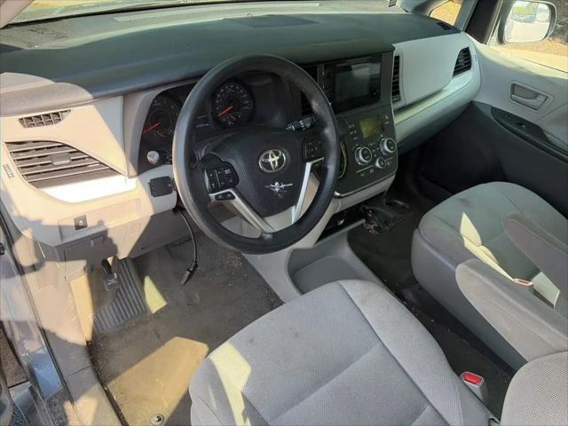 2017 Toyota Sienna L 7 Passenger