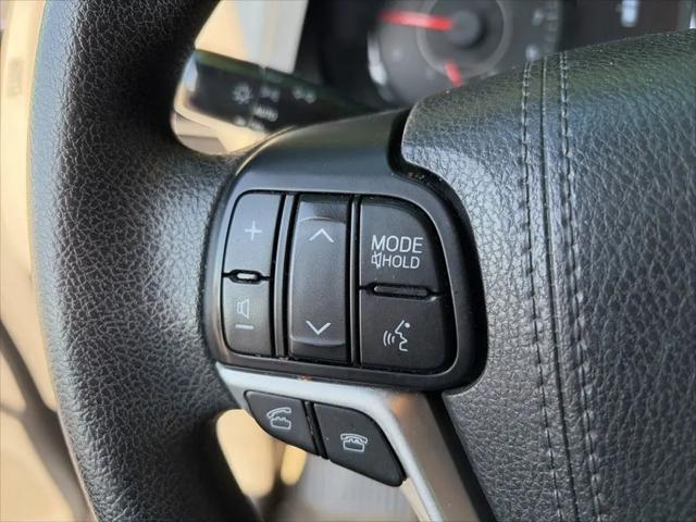 2017 Toyota Sienna L 7 Passenger