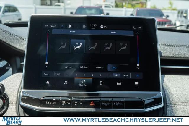 2023 Jeep Compass Latitude Lux FWD