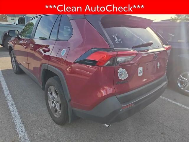 2024 Toyota RAV4 XLE