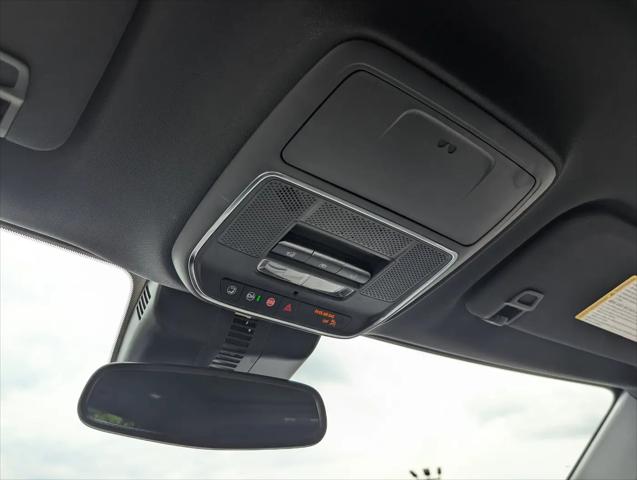 2024 GMC Acadia FWD Denali