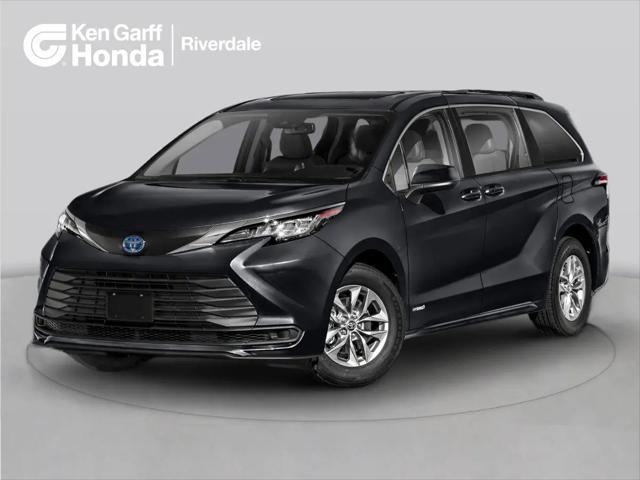 2024 Toyota Sienna XLE for sale in Riverdale, UT