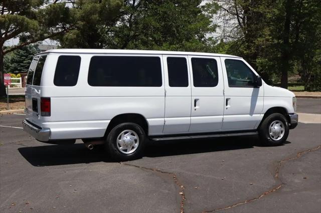 2012 Ford E-350 Super Duty XL