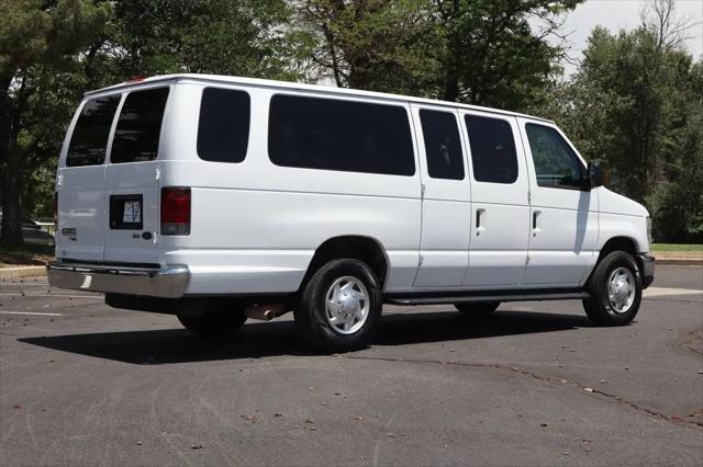 2012 Ford E-350 Super Duty XL