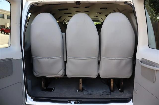 2012 Ford E-350 Super Duty XL