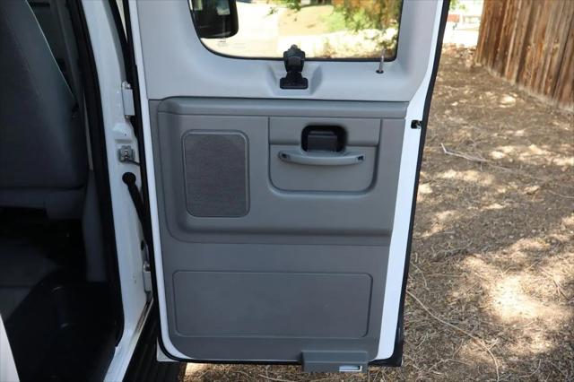 2012 Ford E-350 Super Duty XL
