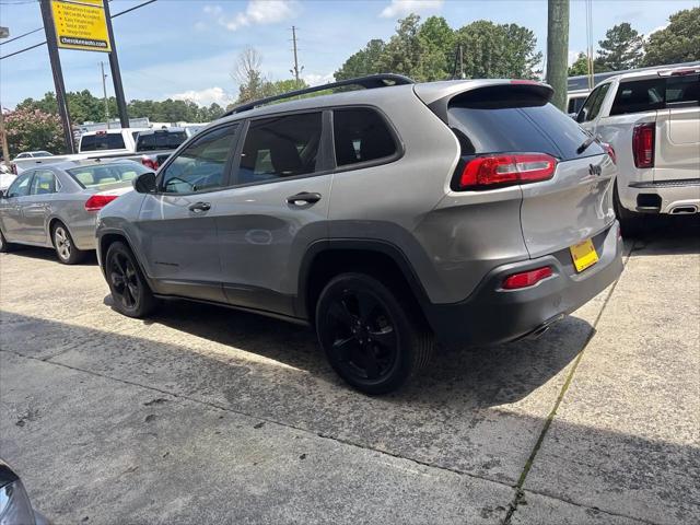 2016 Jeep Cherokee Altitude