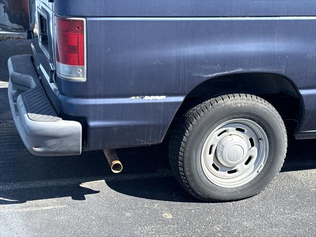 2006 Ford E-150 Unknown