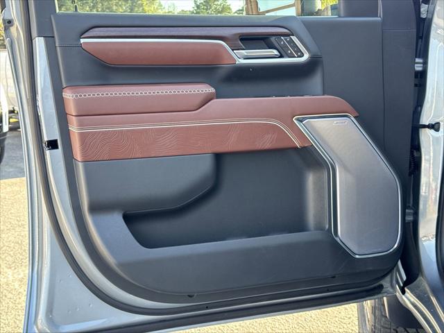 2026 GMC Sierra 2500HD Crew Cab, Standard Bed, Denali Ultimate, 4WD