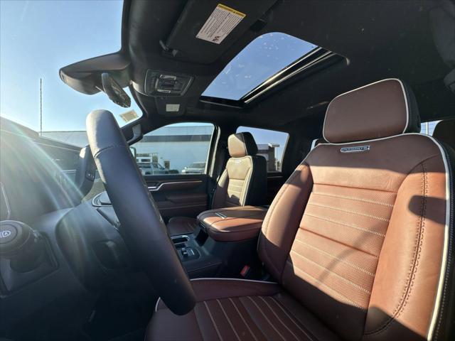 2026 GMC Sierra 2500HD Crew Cab, Standard Bed, Denali Ultimate, 4WD