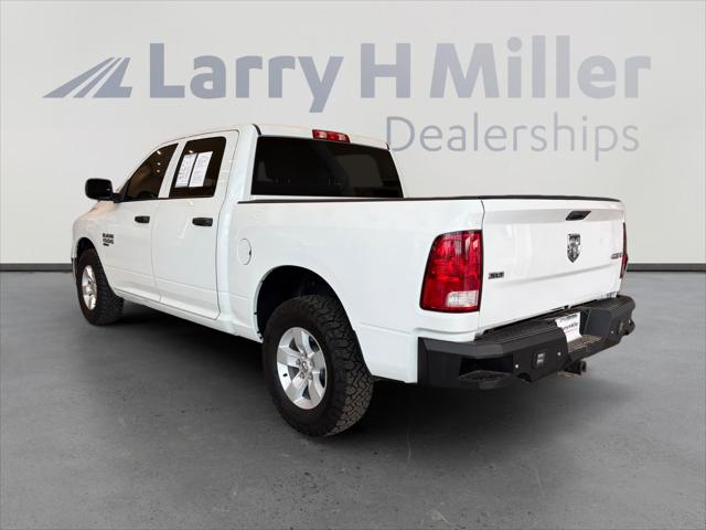 2022 Ram 1500 Classic SLT Crew Cab 4x4 5'7" Box