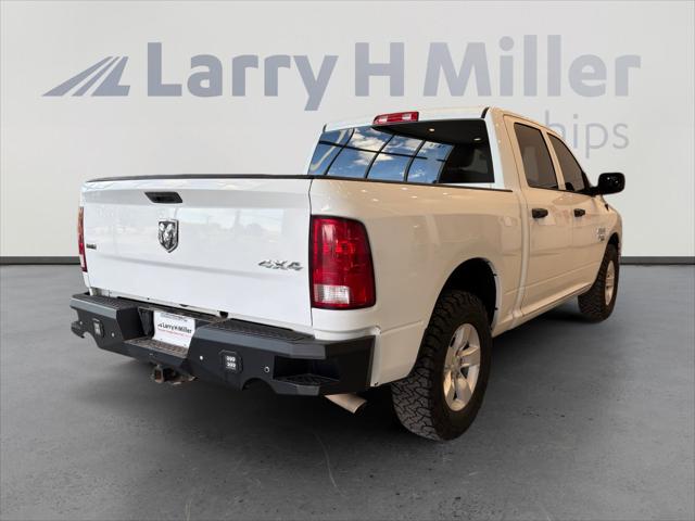 2022 Ram 1500 Classic SLT Crew Cab 4x4 5'7" Box