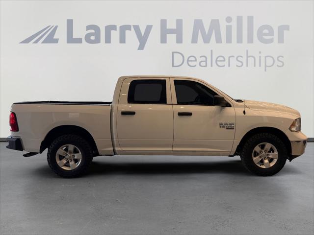 2022 Ram 1500 Classic SLT Crew Cab 4x4 5'7" Box