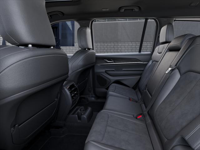 2026 Jeep Grand Cherokee L Altitude 4x4