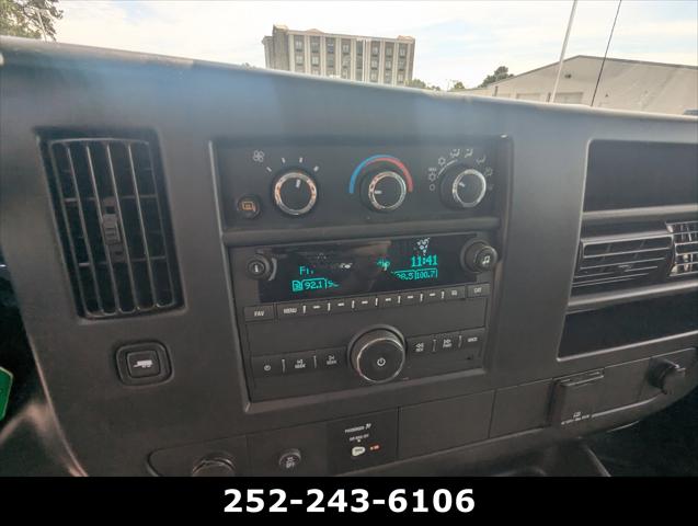 2025 GMC Savana Cargo RWD 2500 Regular Wheelbase Work Van