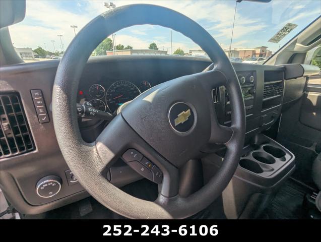 2025 Chevrolet Express Cargo Van RWD 2500 Regular Wheelbase WT
