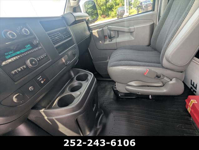 2025 Chevrolet Express Cargo Van RWD 2500 Regular Wheelbase WT