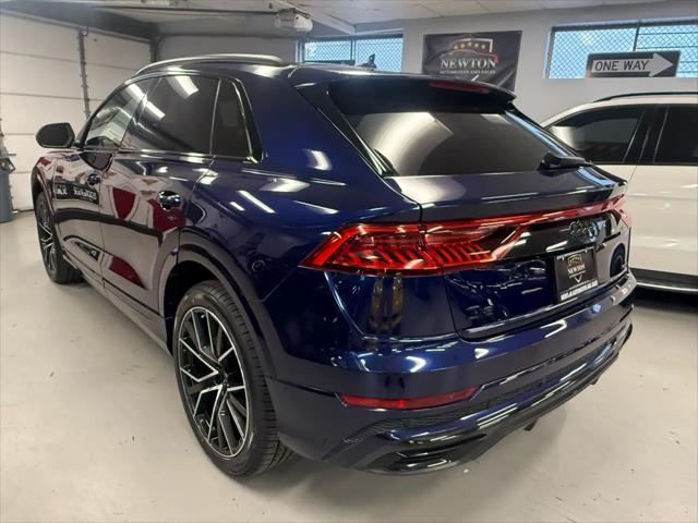 2022 Audi Q8 Prestige 55 TFSI quattro Tiptronic