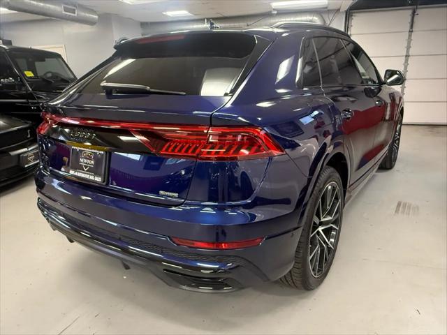 2022 Audi Q8 Prestige 55 TFSI quattro Tiptronic