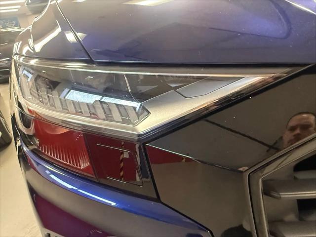 2022 Audi Q8 Prestige 55 TFSI quattro Tiptronic
