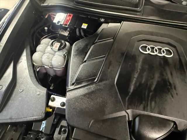 2022 Audi Q8 Prestige 55 TFSI quattro Tiptronic