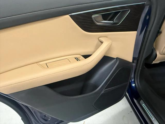 2022 Audi Q8 Prestige 55 TFSI quattro Tiptronic