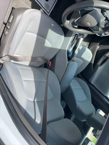 2021 Chevrolet Malibu FWD 1FL