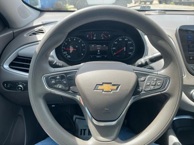 2021 Chevrolet Malibu FWD 1FL