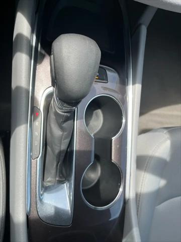 2021 Chevrolet Malibu FWD 1FL