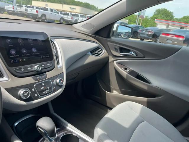 2021 Chevrolet Malibu FWD 1FL