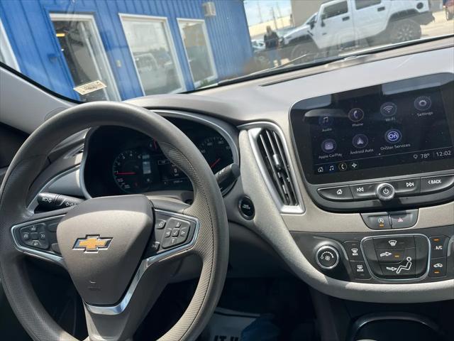2021 Chevrolet Malibu FWD 1FL