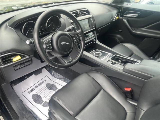 2018 Jaguar F-PACE 30t Premium
