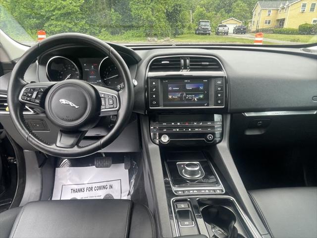 2018 Jaguar F-PACE 30t Premium