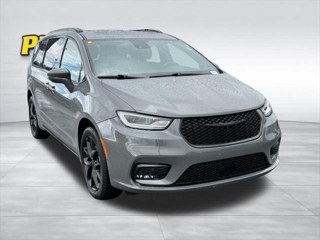 2022 Chrysler Pacifica Limited AWD