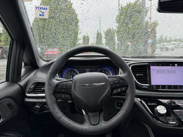 2022 Chrysler Pacifica Limited AWD